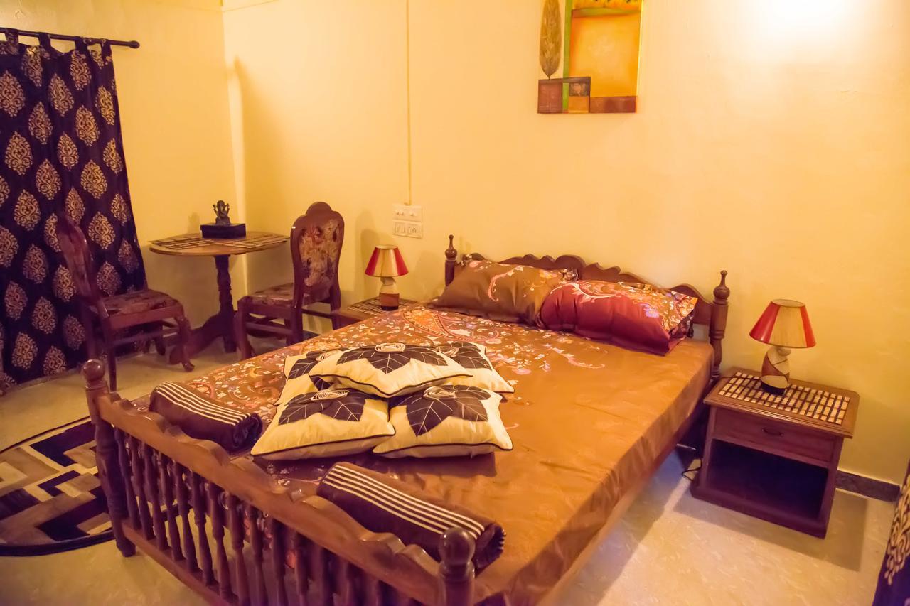 Panchavadi Ayurvedic Beach Resort Varkala Buitenkant foto