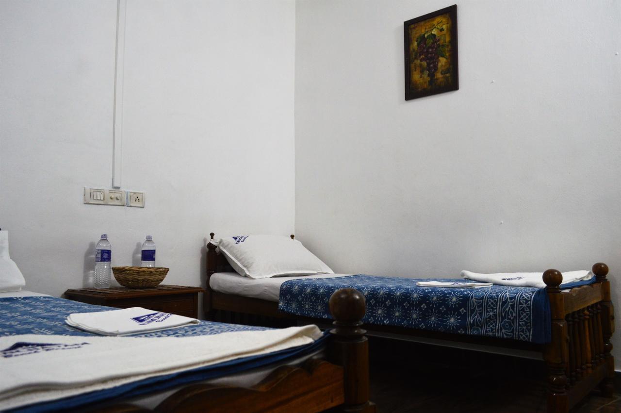 Panchavadi Ayurvedic Beach Resort Varkala Buitenkant foto